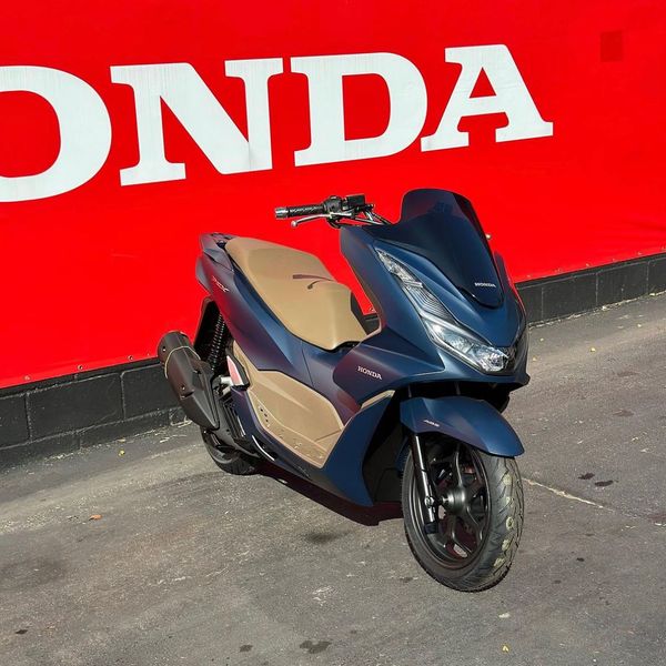 EDIÇÃO 425 - 1 HONDA PCX DLX - AZUL